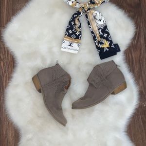 mossimo booties